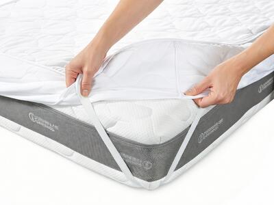 Q000223_WEB_010-Chranic_Curem_Cotton_Molton_90x200x20(1)